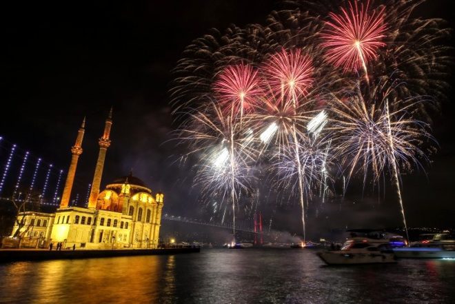 A-Historical-Look-at-New-Years-Celebrations