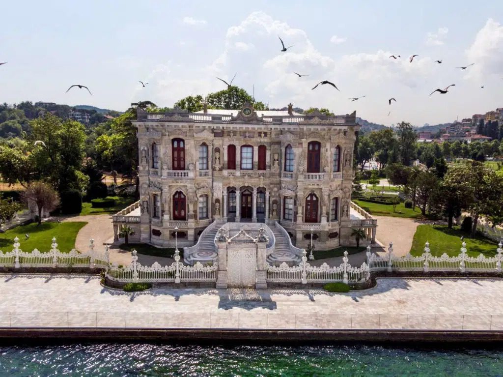 Küçüksu Kasrı