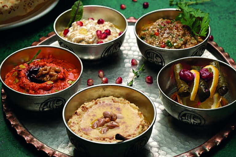 Deraliye Restaurant - Osmanli Sofrasinda Meze: Deraliye'nin Soguk Baslangiclari