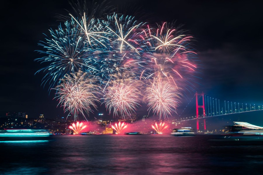 Deraliye Restaurant - 2027 New Year Eve Party in Sultanahmet: An Ottoman Palace Gala at Deraliye